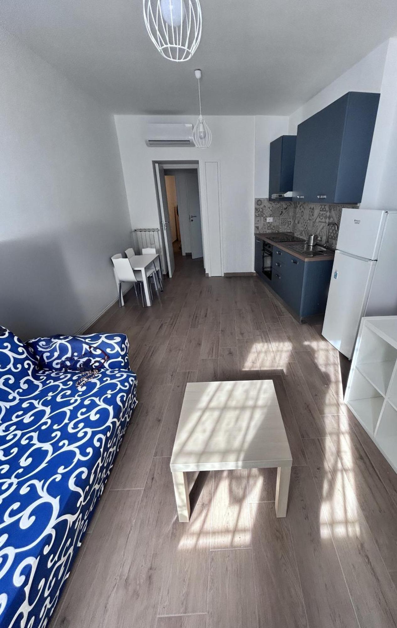Apartment Realty Company Crescenzi
